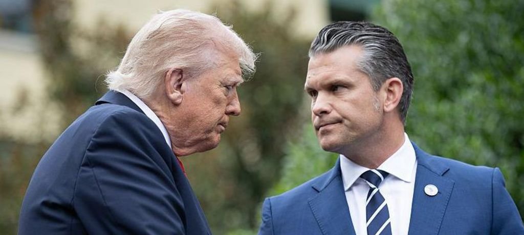 Trump reúne generais em evento raro na Base Quantico Trump reúne generais em evento raro na Base Quantico