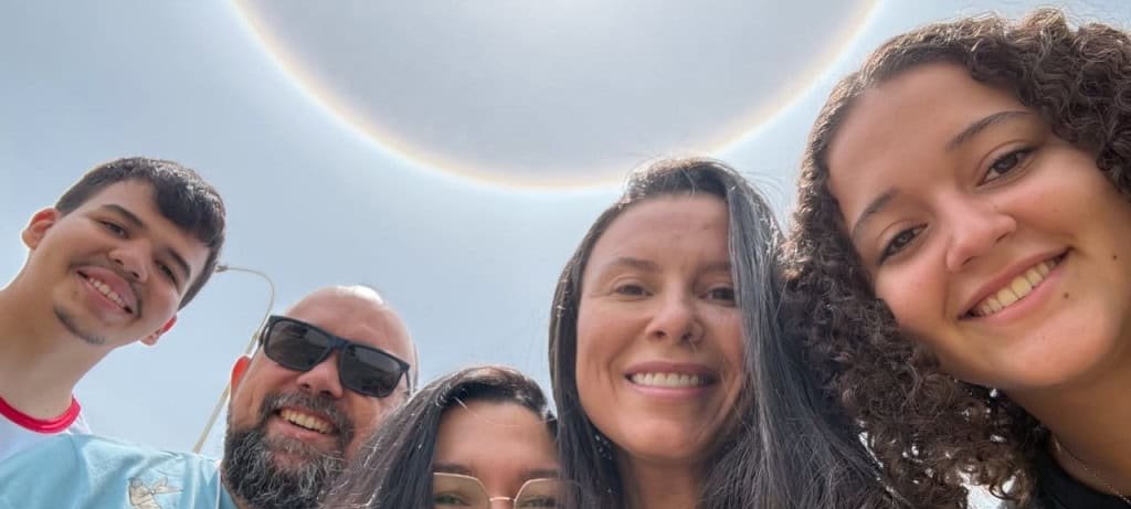 Halo solar surpreende alunos no céu do Acre nesta terça Halo solar surpreende alunos no céu do Acre nesta terça