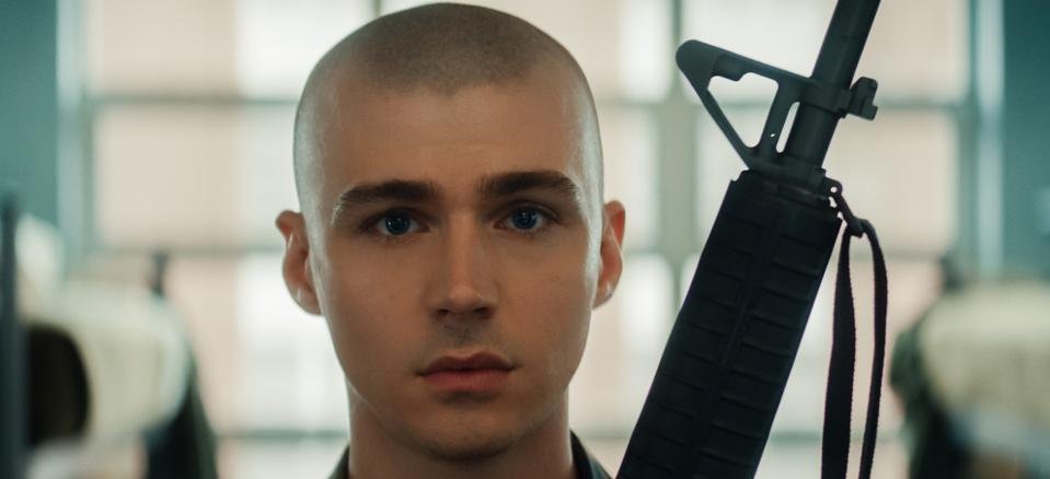 Série Boots: a trajetória real que inspirou o drama militar da Netflix Série Boots: a trajetória real que inspirou o drama militar da Netflix