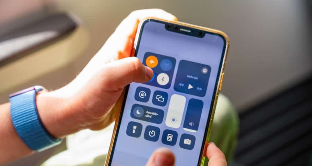 Seis procedimentos práticos para restabelecer a conexão 5G em smartphones Android e iPhone Seis procedimentos práticos para restabelecer a conexão 5G em smartphones Android e iPhone