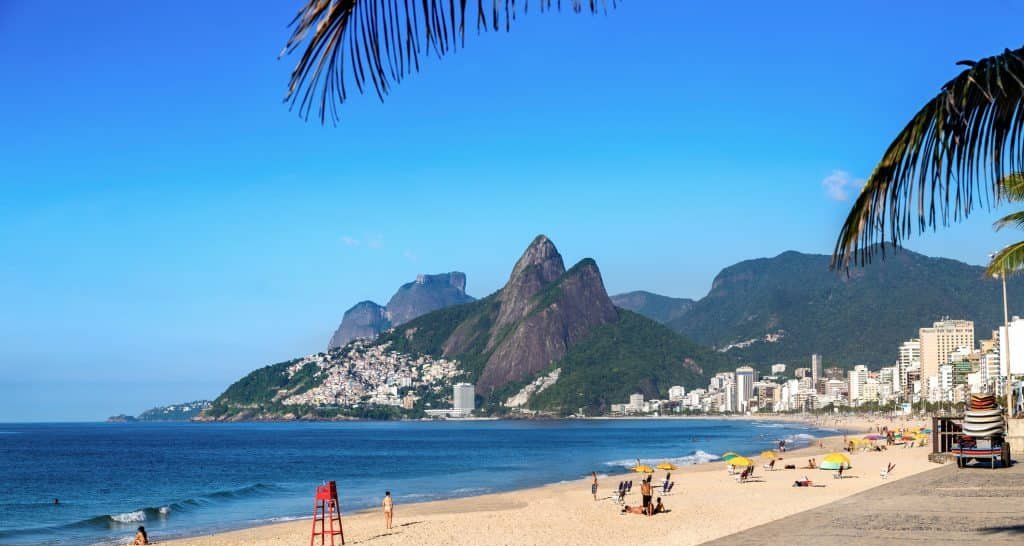 Rio de Janeiro implantará 15 mil supercâmeras com inteligência artificial para reforçar a segurança até 2028 Rio de Janeiro implantará 15 mil supercâmeras com inteligência artificial para reforçar a segurança até 2028