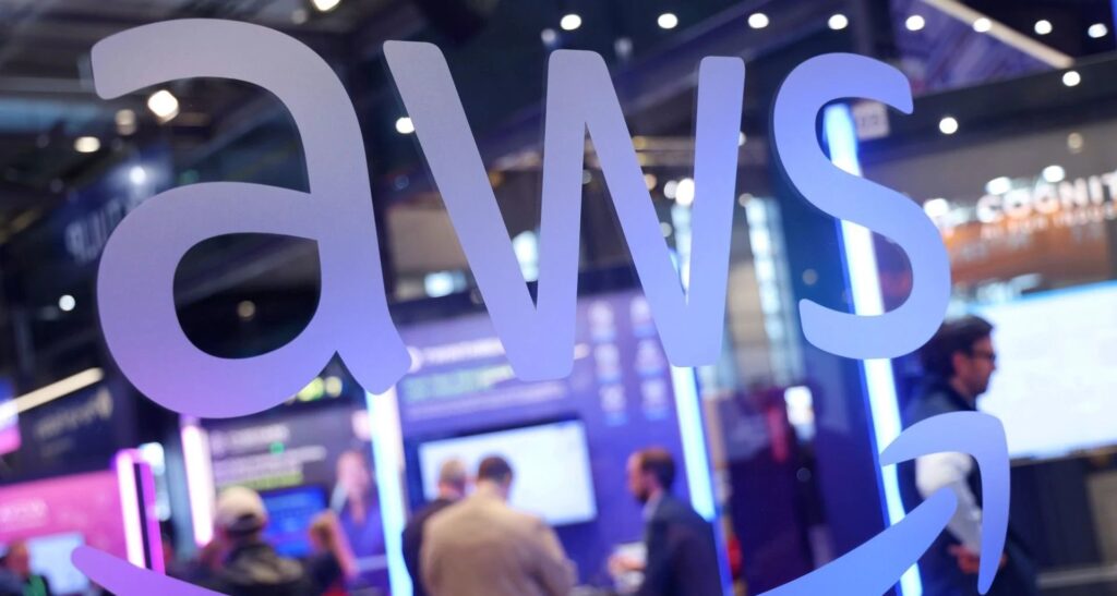 Falha na automação da AWS provoca instabilidade global e afeta mais de 500 empresas Falha na automação da AWS provoca instabilidade global e afeta mais de 500 empresas