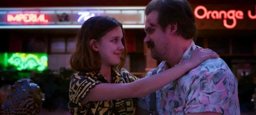 Bastidores de Stranger Things: acusações de assédio e bullying abalam relação entre Millie Bobby Brown e David Harbour