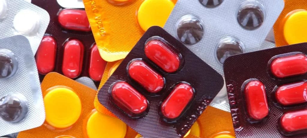 Remédio ou droga? Entenda a fronteira que separa uso terapêutico e consumo recreativo segundo a medicina Remédio ou droga? Entenda a fronteira que separa uso terapêutico e consumo recreativo segundo a medicina