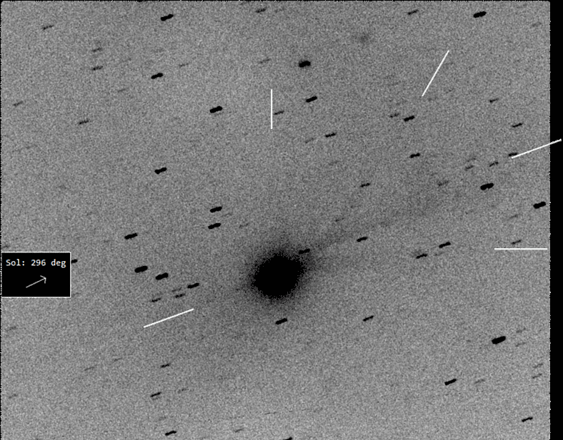 Cometa interestelar 3I/ATLAS exibe cauda múltipla e desafia observadores terrestres