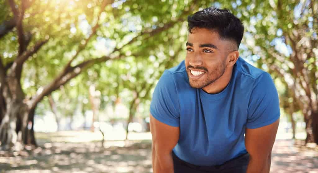 Influência de vídeos nas redes sociais leva homens saudáveis a buscar terapia de testosterona e provoca alerta no NHS