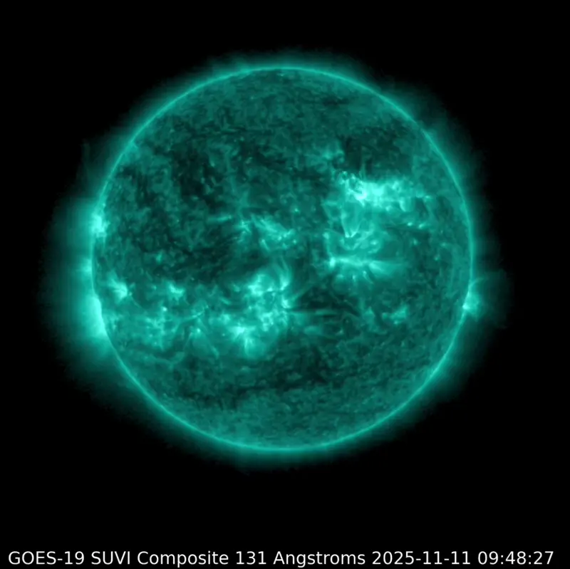 Atividade extrema do Sol: erupção X5.2 gera blecaute de rádio e ejeção de plasma pode alcançar a Terra em tempestade canibal